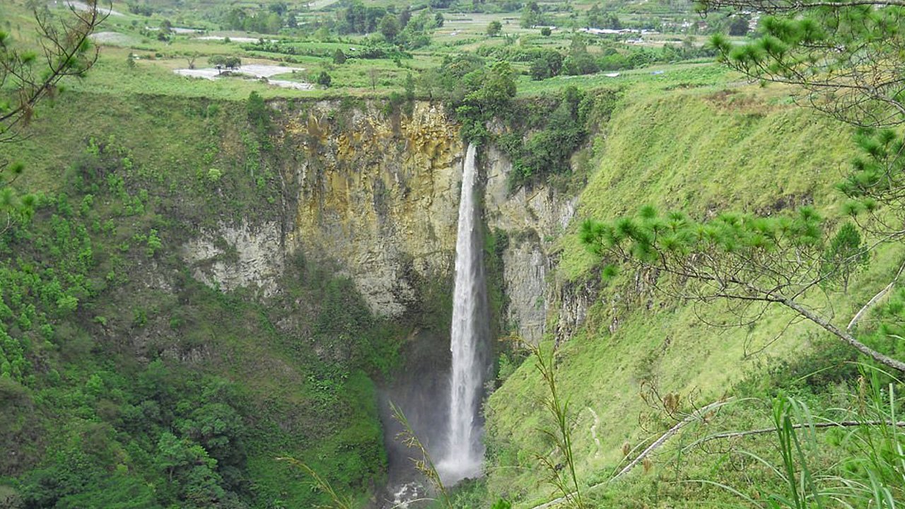 lake toba tour from medan