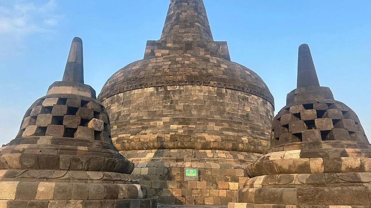Gal-6 Borobudur