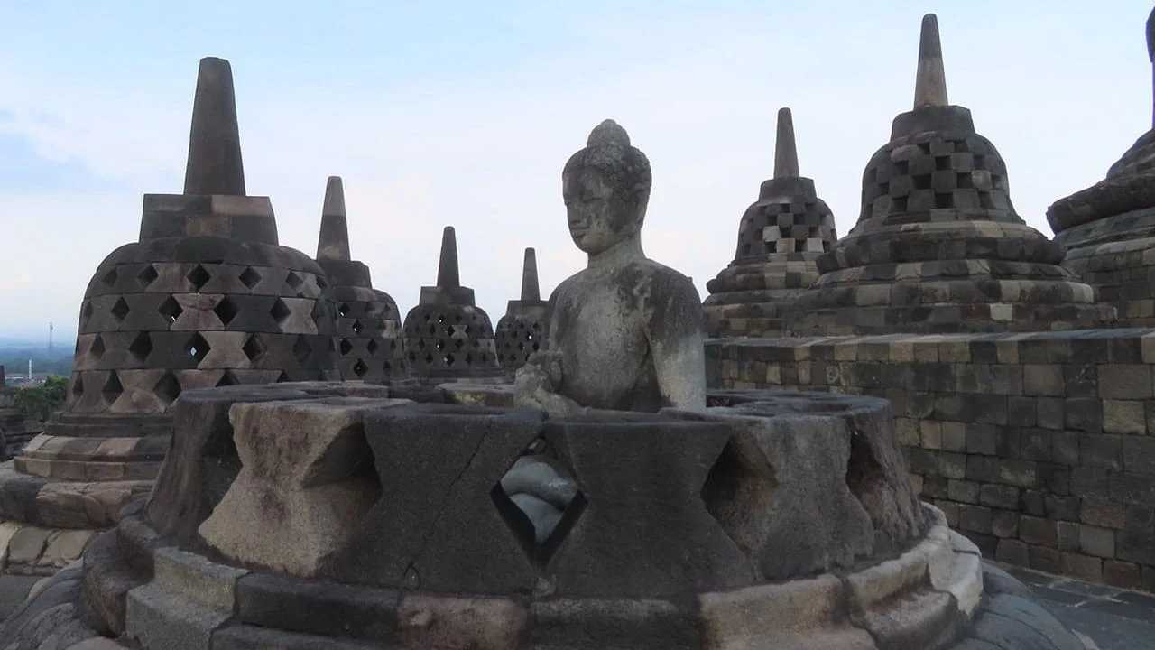 Gal-9 Borobudur