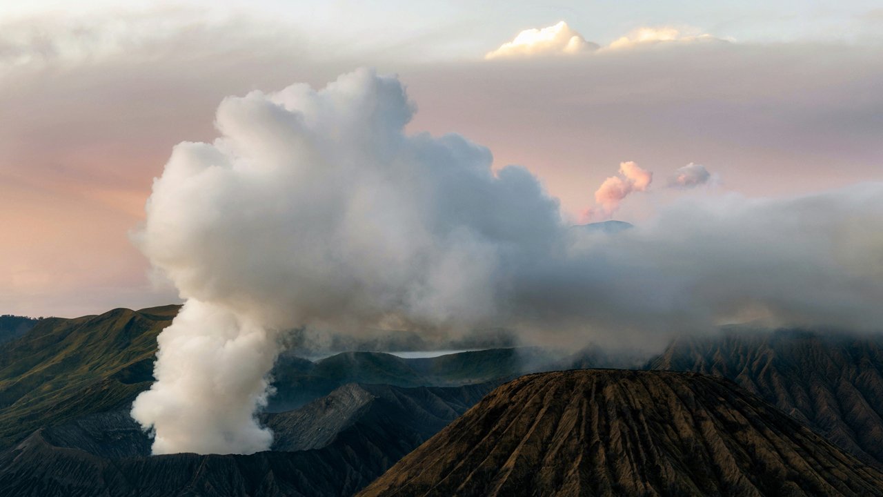 Discover the Magical Beauty of Mount Bromo and Madakaripura Waterfall on this Tour
