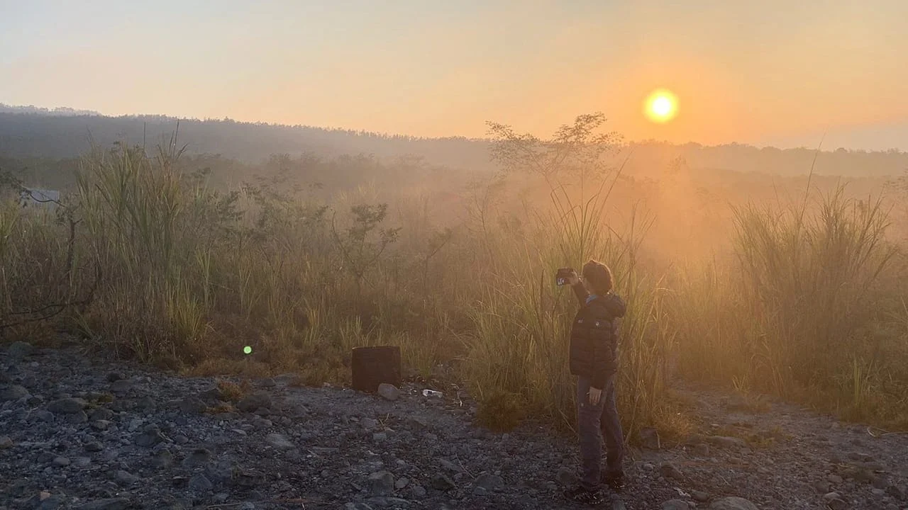 Gal-7 Merapi sunrise
