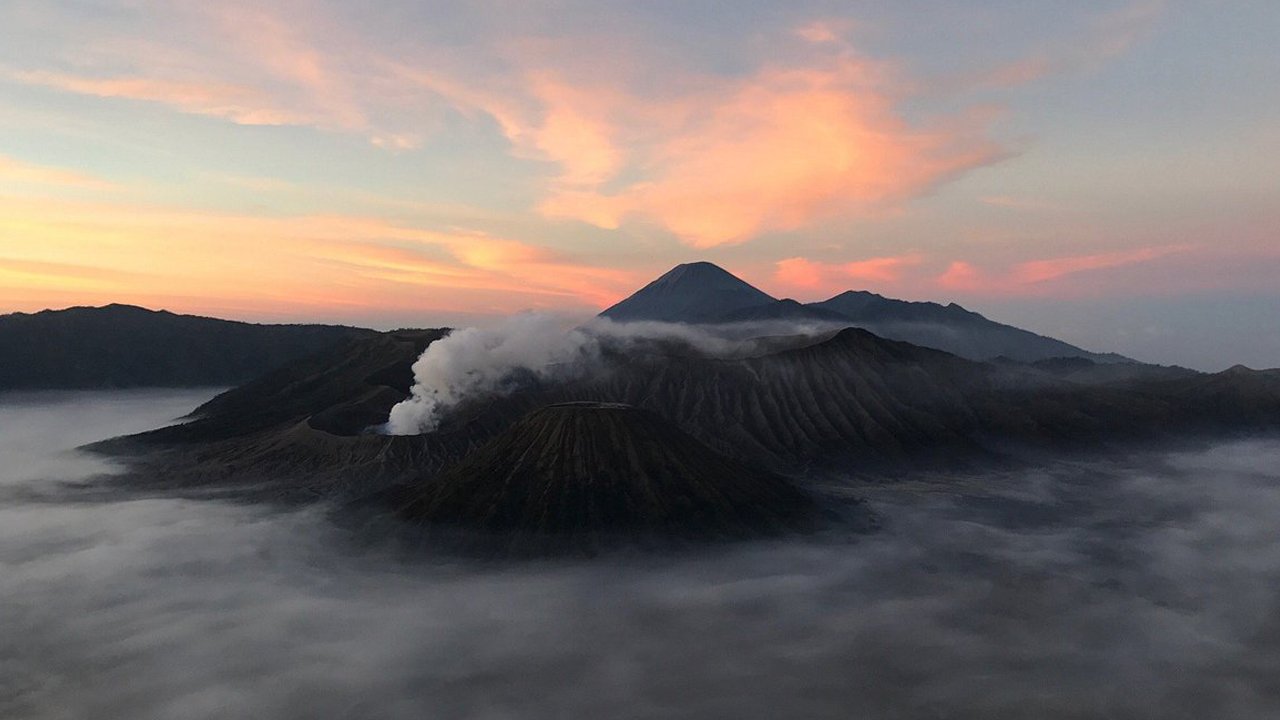Unforgettable East Java: A 4-Day Itinerary through Surabaya, Bromo, Batu, and Malang